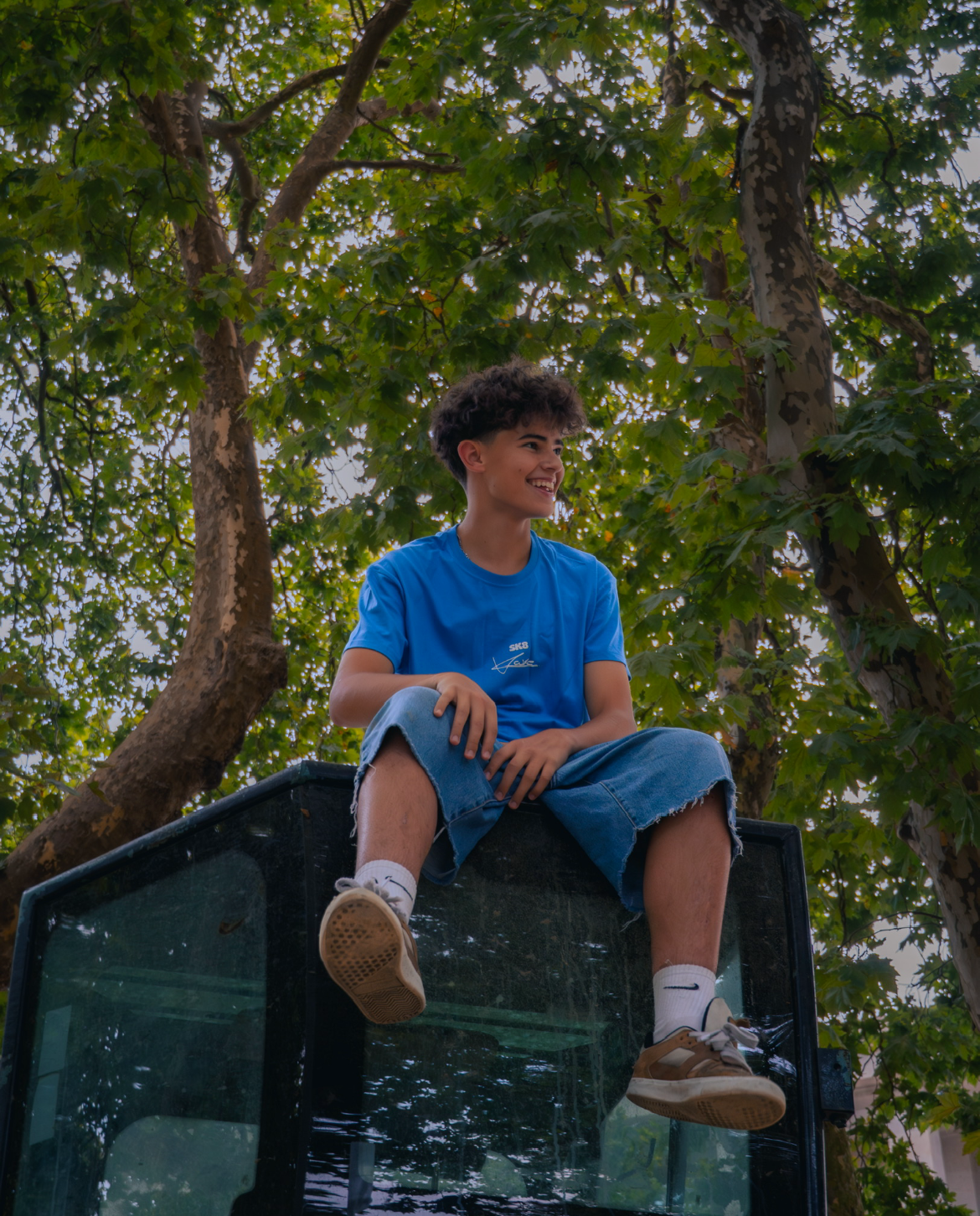 Letters Tee (Blue)